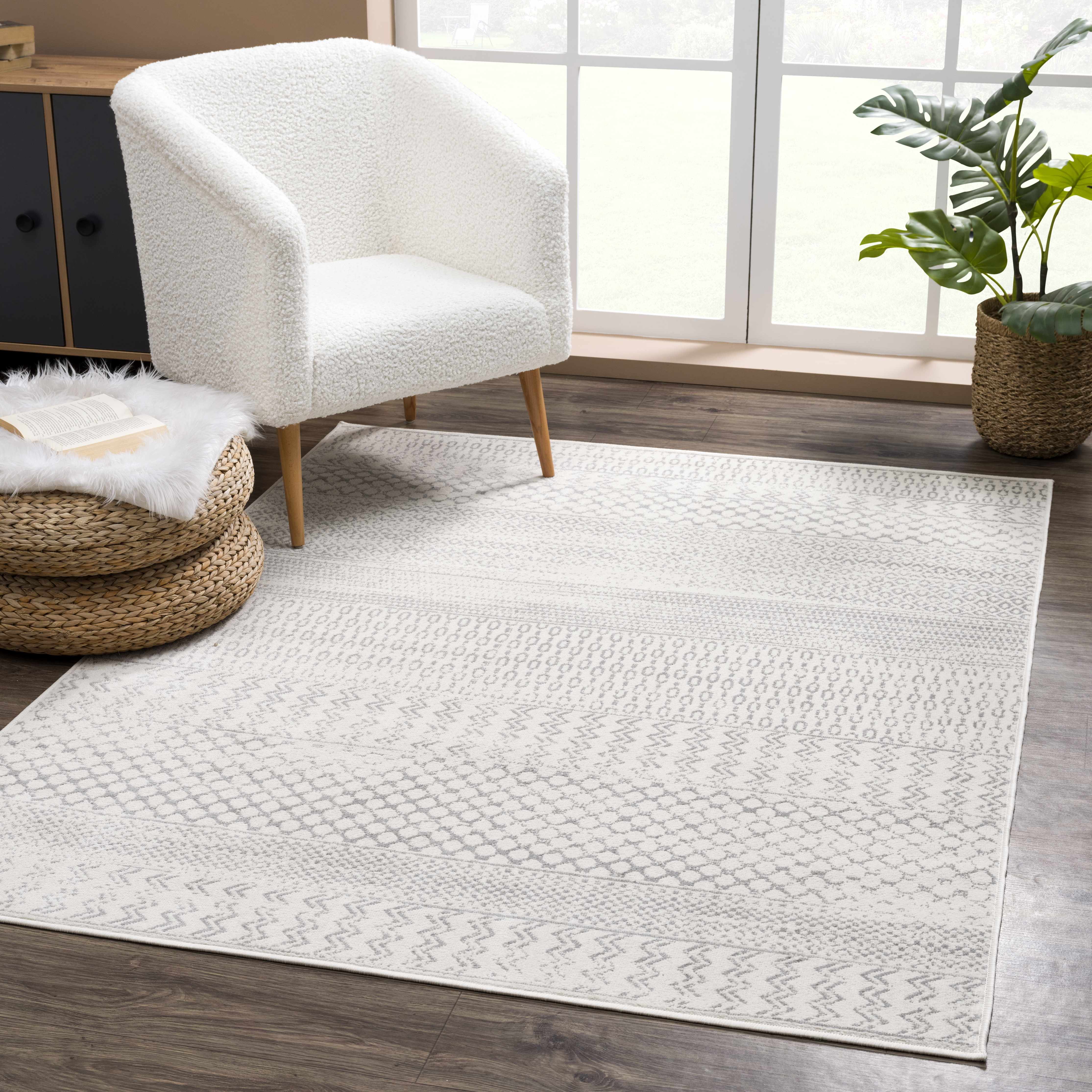 Exquisite Hauteloom Tigri Aztec Ivory & Gray 2318 Area Rug - Transform Your Space
