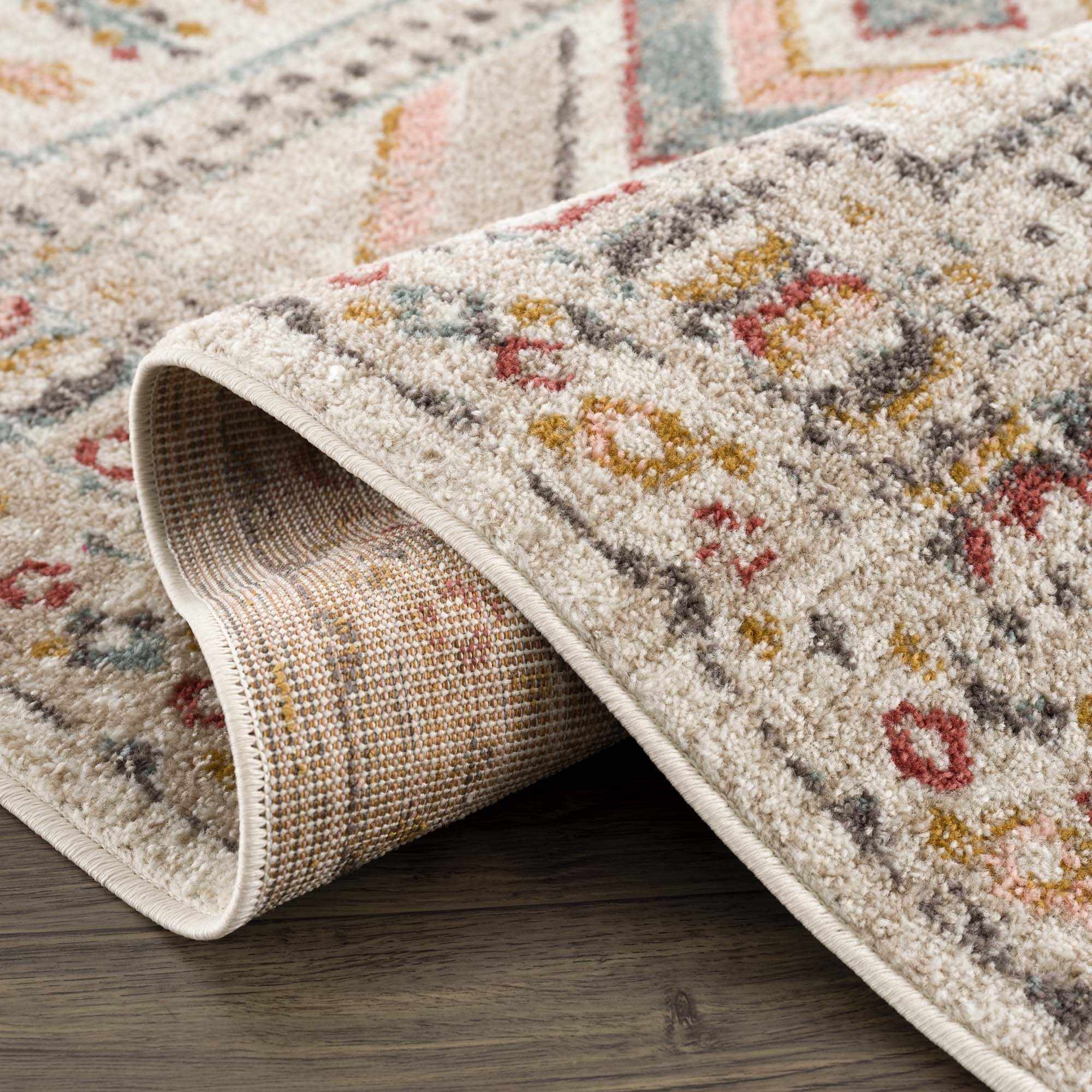 Hauteloom Diem - The Ultimate Stylish and Practical Area Rug