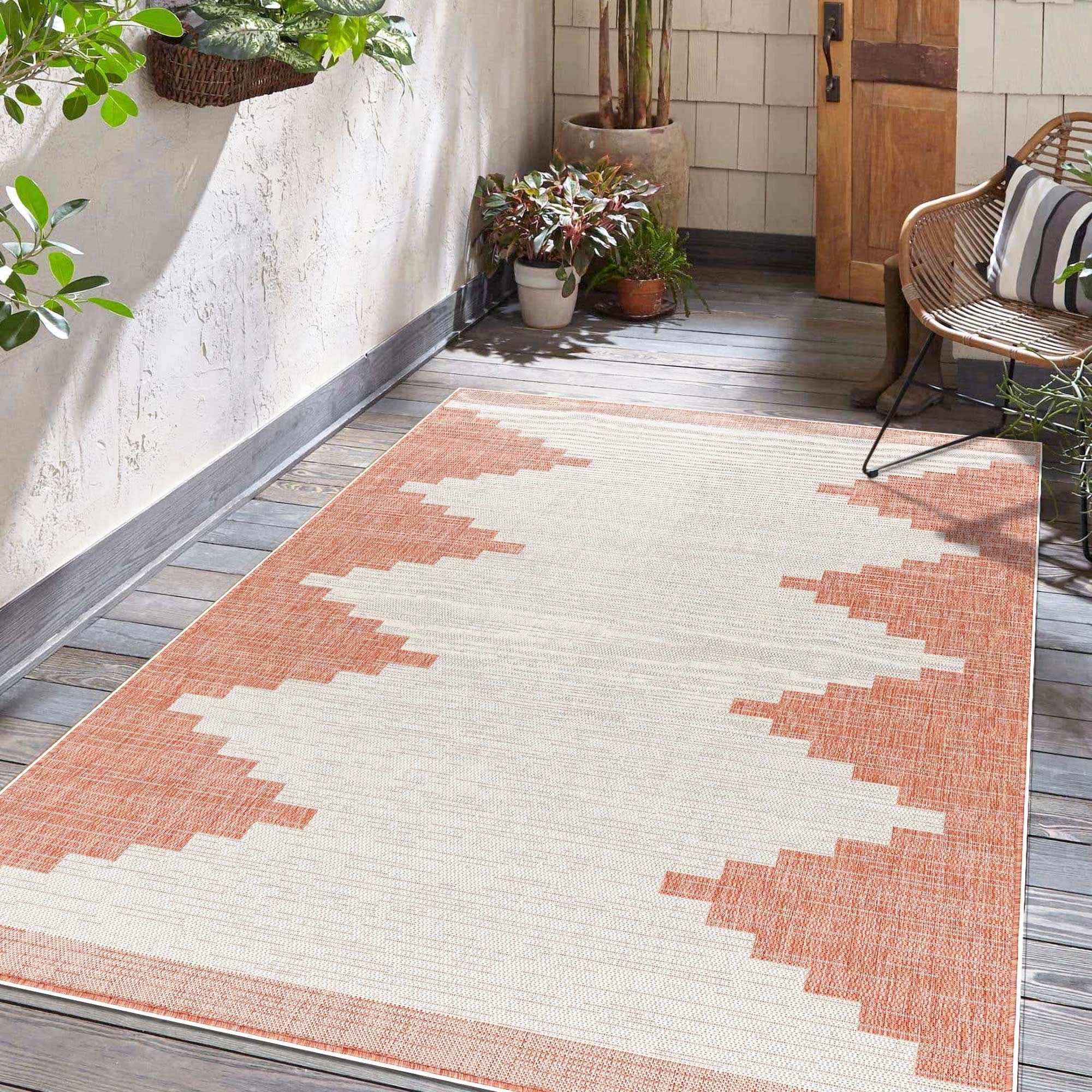 Hauteloom Djugun Peach Fuzz Clearance Rug - Ideal for Indoors & Outdoors