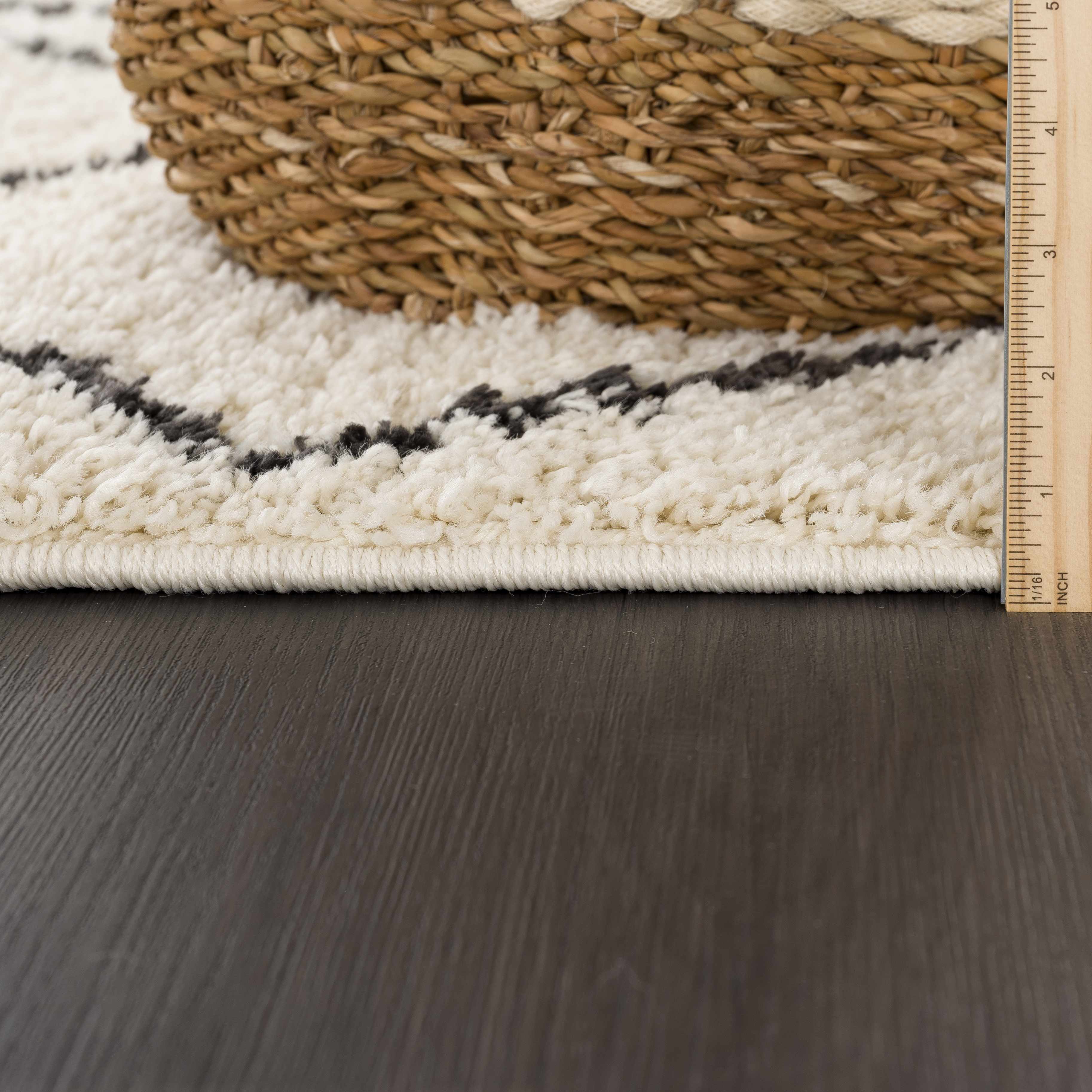 Indulge in Luxury with Hauteloom West End Plush Area Rug