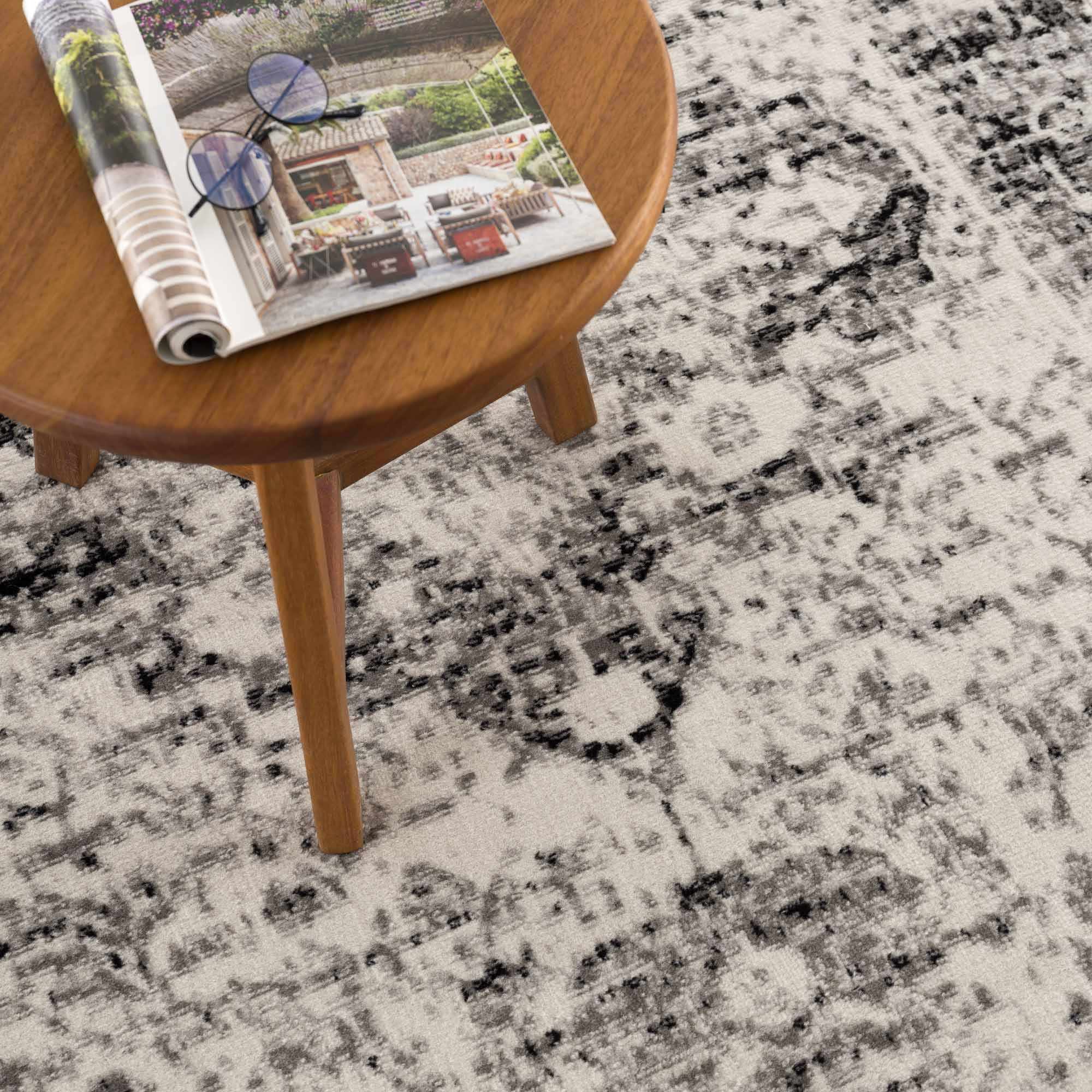 Exquisite Hauteloom Park Rug